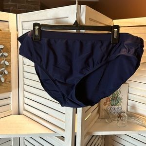 Liz Lange Maternity Swim Bottons